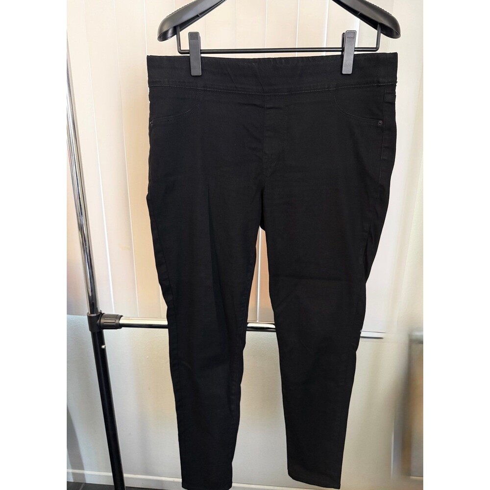Women’s Old Navy Super Skinny Black Jeggings 
Size 14